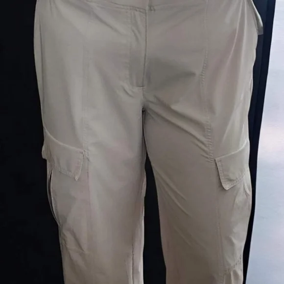 Athleta cargo pants - Picture 3 of 7